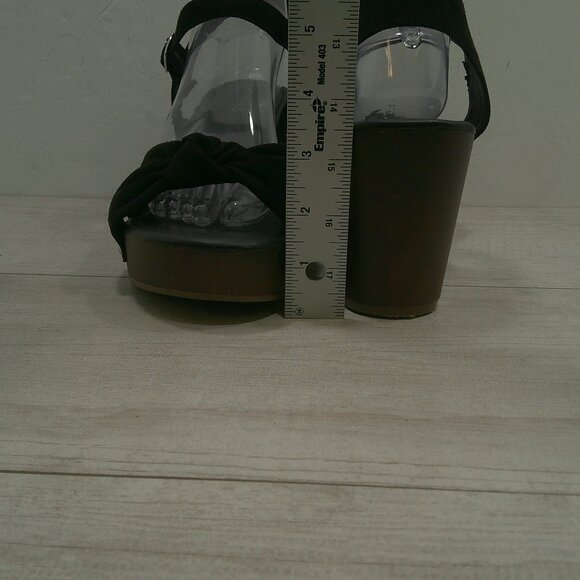 Torrid Black Bohemian Faux Suede & Faux Wood Knot Platform Block Heel Size 10 WW - Picture 9 of 14